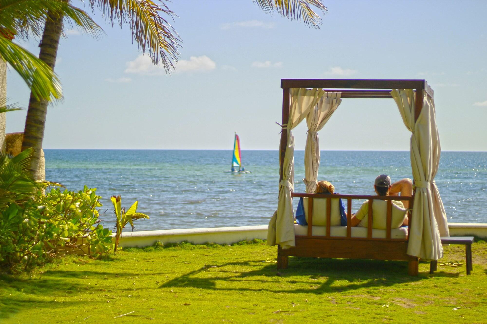 Casa Del Puerto By Mij - Beachfront 4* Puerto Morelos