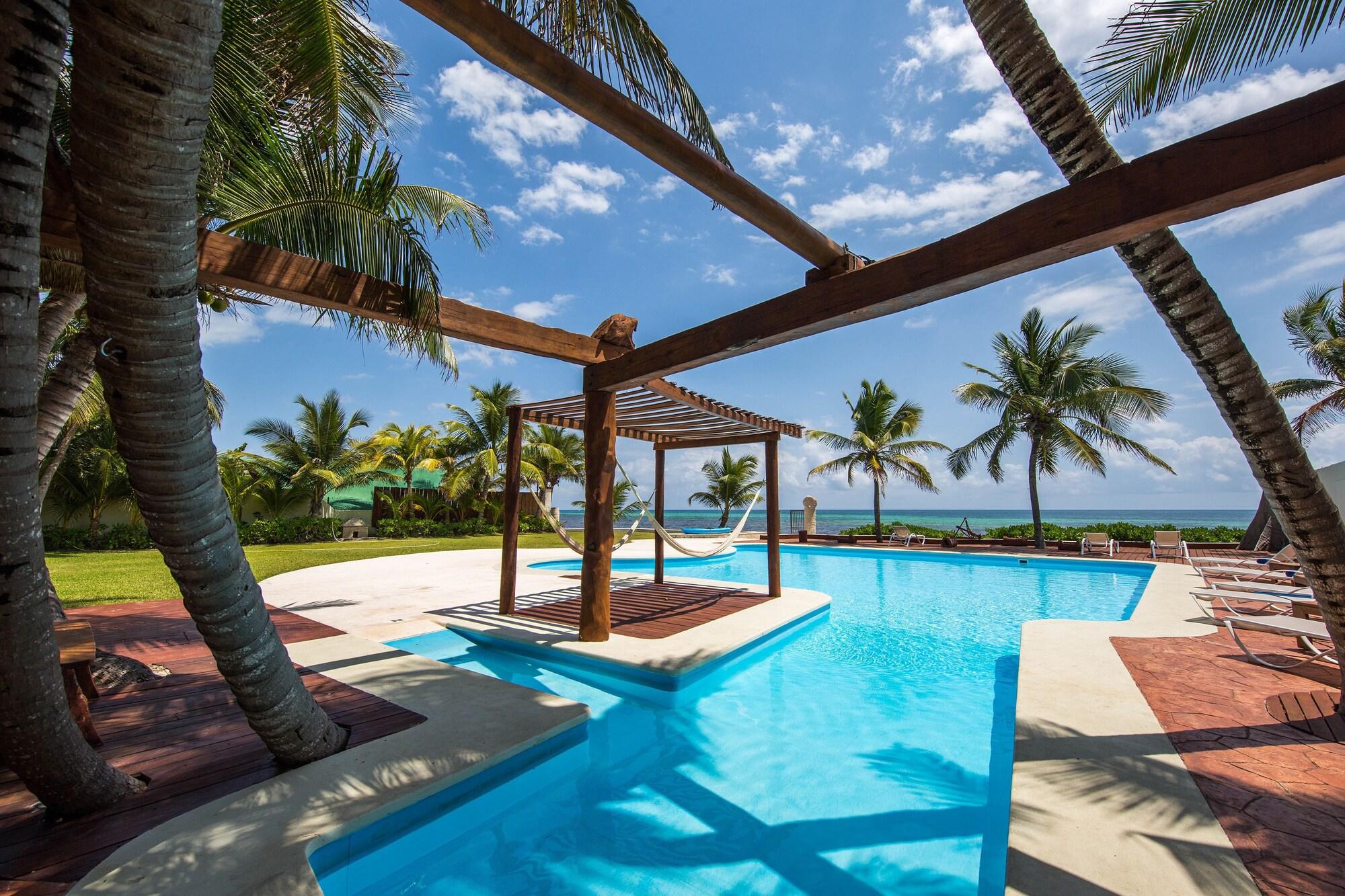 Casa Del Puerto By Mij - Beachfront 4* Puerto Morelos